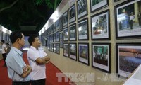 Triển lãm tư liệu "Hoàng Sa, Trường Sa của Việt Nam - Những bằng chứng lịch sử" tại Thanh Hóa
